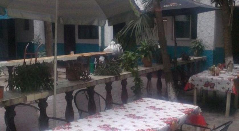 Hotel Atenas Mazatlán Exteriör bild